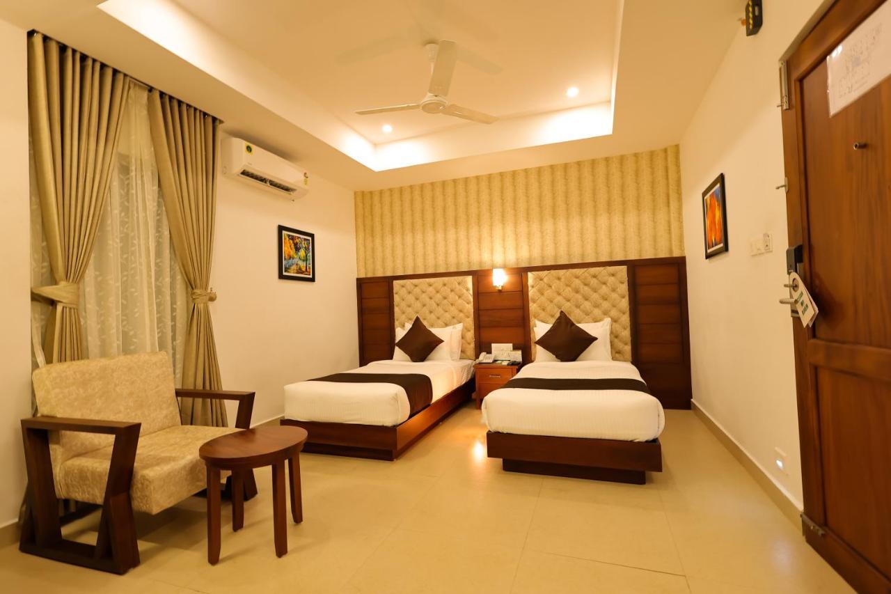 Hotel Dev Residency à Thiruvananthapuram Extérieur photo
